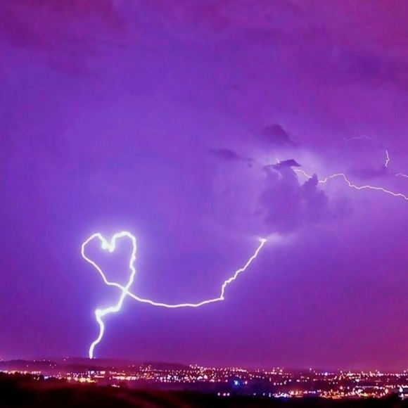 🏴‍☠️ - Picture 4 of 7